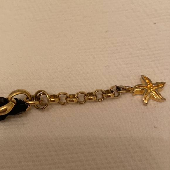 ITALIAN  BLACK LEATHER AND GOLDTONE  TWIST BRACELET - Picture 3 of 4